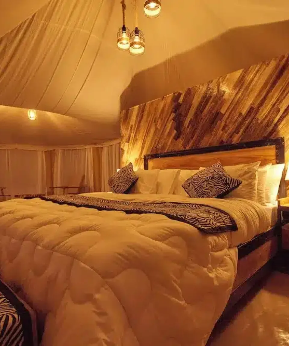 Moyo Tented Camp: Luxurious 3-Day Safari Escape - EAST