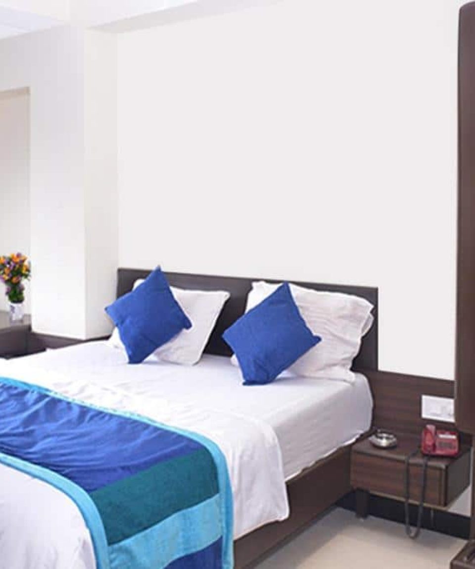 A1 Hotel and Resort: Exclusive Luxury at 30% Off! - EAST
