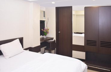 A1 Hotel and Resort: Exclusive Luxury at 30% Off! - EAST