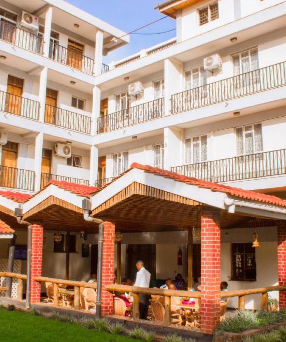 Kilimanjaro Crane Hotel: Top Comfort at 25% Off! - EAST